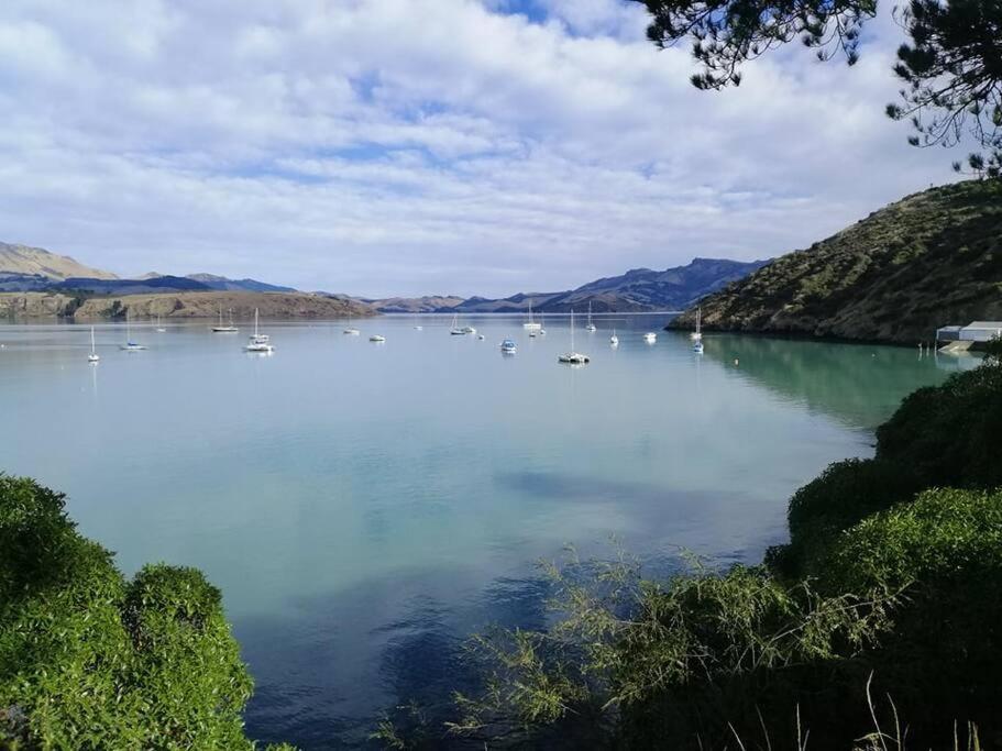 Cass Bay Retreat With Outdoor Bath Christchurch Apartment Lyttelton Exterior photo