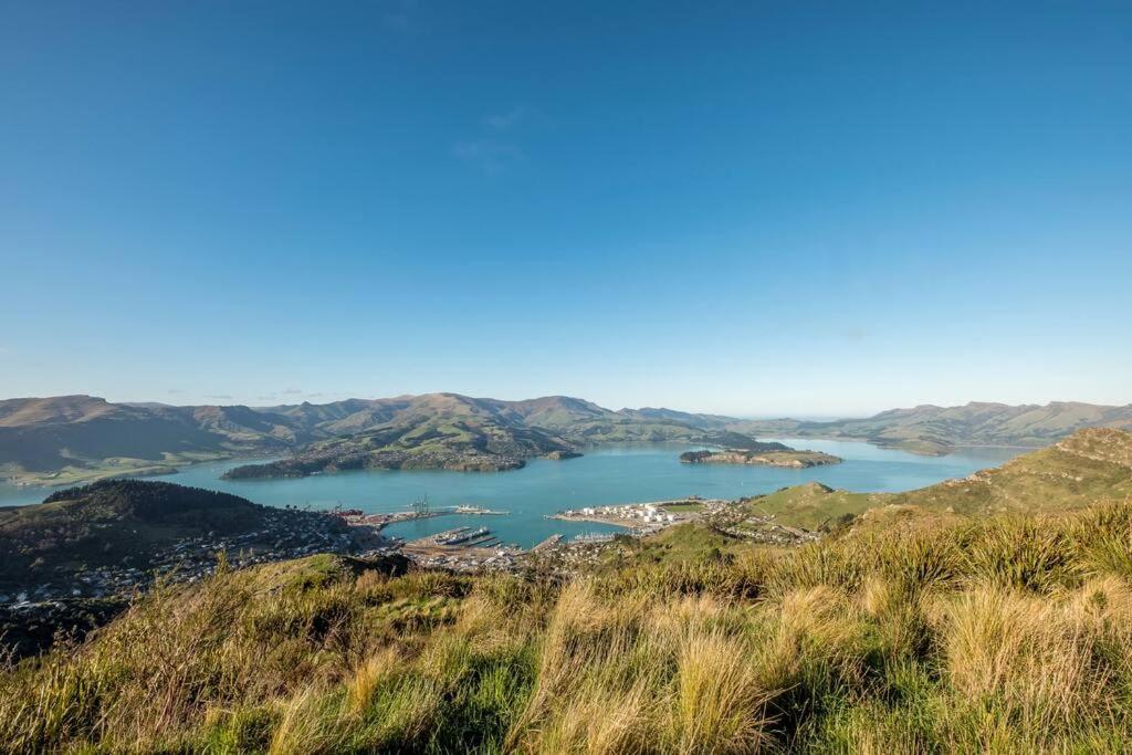 Cass Bay Retreat With Outdoor Bath Christchurch Apartment Lyttelton Exterior photo